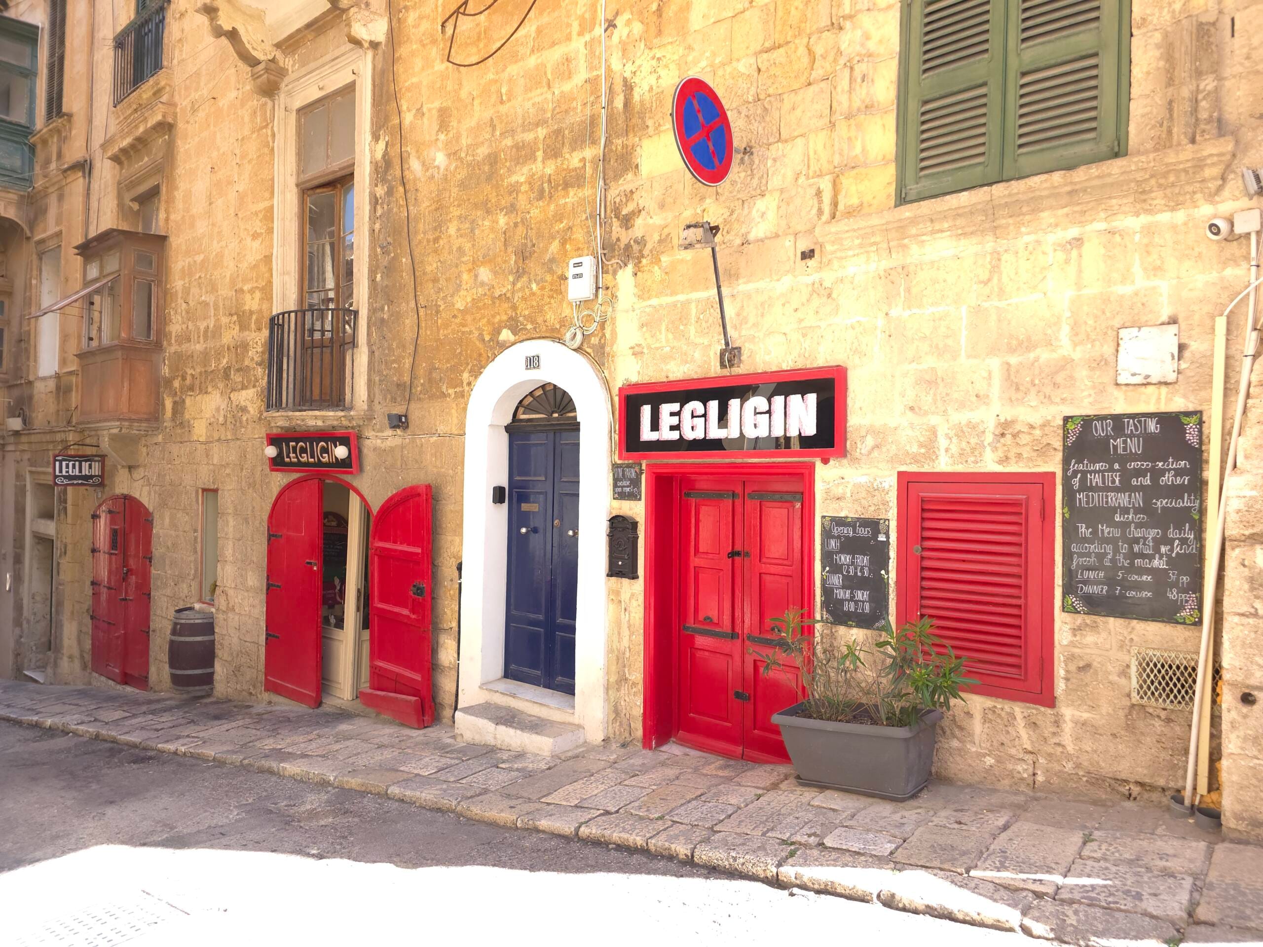 Legligin wine bar in Valletta