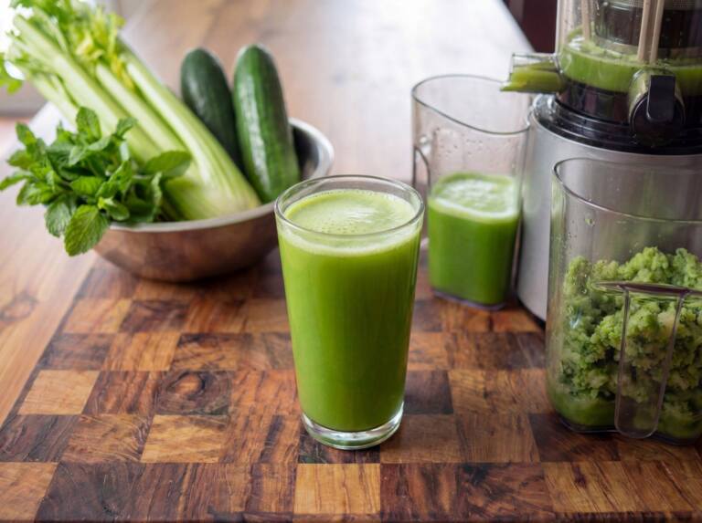 Green Cleanse Juice, a very fresh juice
